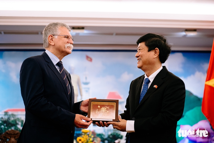 Chủ tịch Quốc hội Hungary: TP.HCM đã có bước tiến khổng lồ trong 10 năm - Ảnh 5. Chủ tịch Quốc hội Hungary: TP.HCM đã có bước tiến khổng lồ trong 10 năm - Ảnh 5.