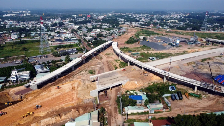 cao tốc - Ảnh 20.