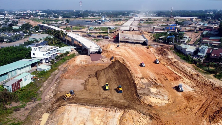 cao tốc - Ảnh 21.