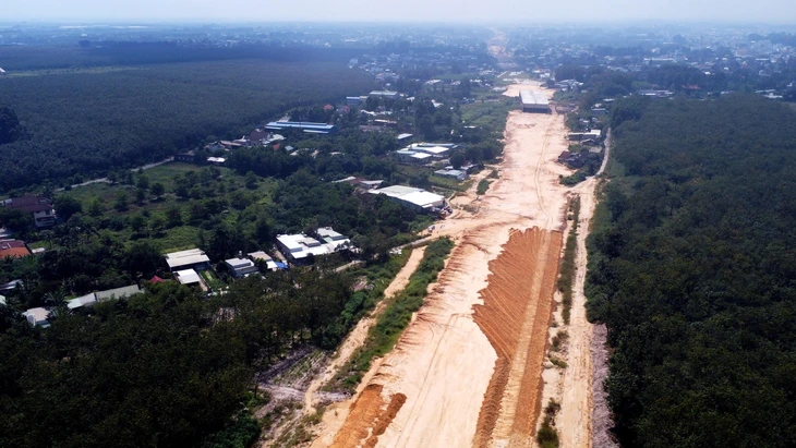 cao tốc - Ảnh 14.