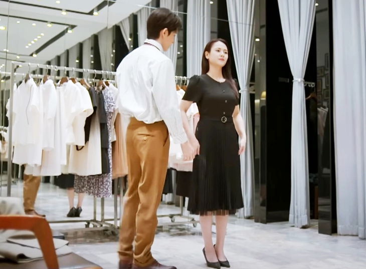Phục trang phim Việt 'phang' vào mắt - Ảnh 1. phục trang - Ảnh 1.