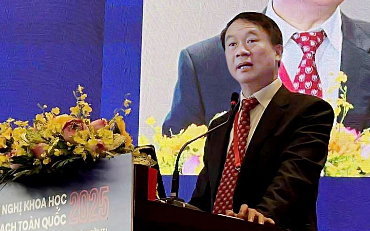 Phòng ngừa nguy cơ tim mạch cho người cao tuổi thế nào? - Ảnh 2.