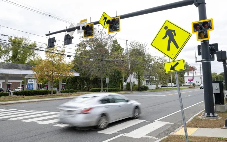 Mất 10 tháng và hơn 63 tỉ để bật một đèn giao thông - Ảnh 4.