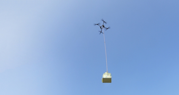 Phi đội drone vào tâm lũ - Ảnh 1. drone - Ảnh 1.