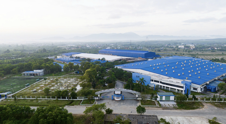 ‘Đổi đời’ cho quần áo cũ - Ảnh 4.