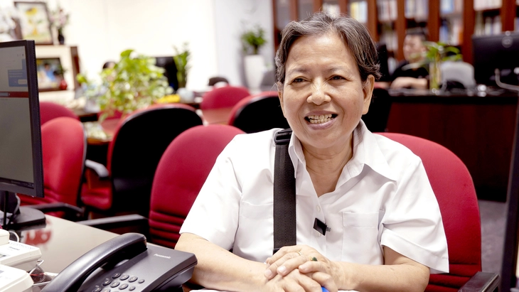 Bạn đọc Tuổi Trẻ tiếp tục chung tay với chương trình Lợp lại mái nhà cho người dân vùng bão - Ảnh 1.