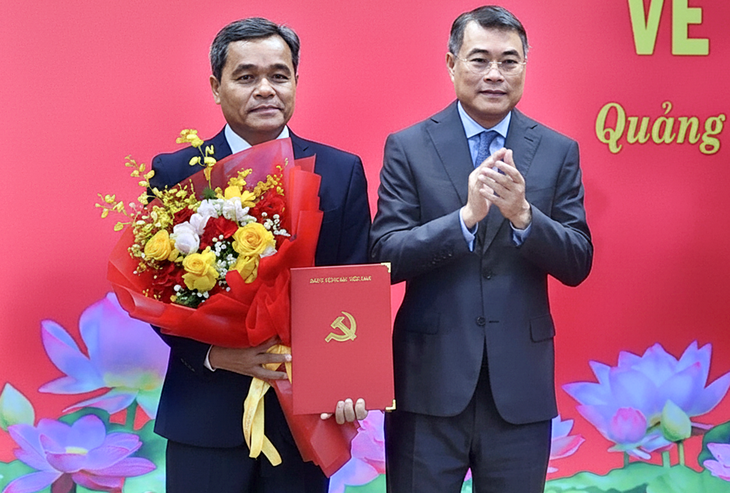 Ông Hồ Văn Niên làm Bí thư Tỉnh ủy Quảng Ngãi - Ảnh 1.