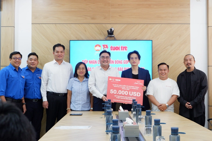 Ca sĩ Hà Anh Tuấn trao 50.000 USD ủng hộ người dân bị thiệt hại do cơn bão Bualoi - Ảnh 3.