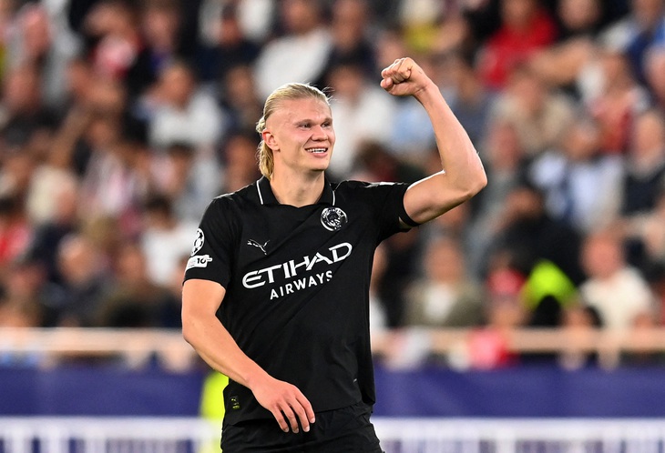 Man City bị cầm chân ở phút 90 dù Haaland lập cú đúp - Ảnh 1.