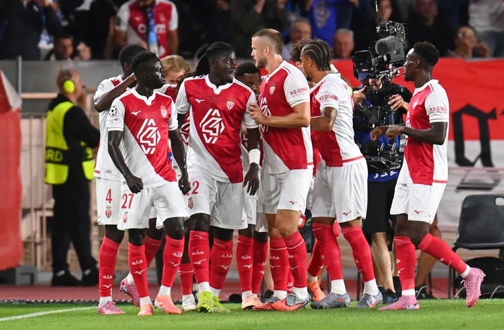 Man City bị cầm chân ở phút 90 dù Haaland lập cú đúp - Ảnh 3.
