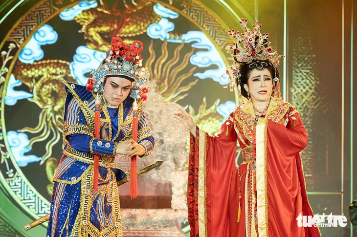 Coi Mộng hoa vương, Đời cô Lựu, nhớ Trần Hữu Trang - Ảnh 1. Trần Hữu Trang - Ảnh 1.