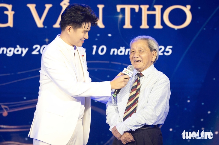 Coi Mộng hoa vương, Đời cô Lựu, nhớ Trần Hữu Trang - Ảnh 5. Trần Hữu Trang - Ảnh 5.