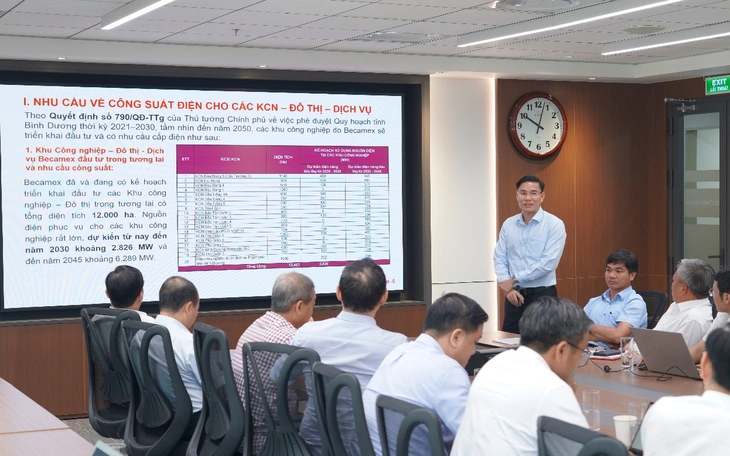 Vì sao 'ông lớn' Becamex đề xuất UBND TP. HCM giảm sở hữu nhà nước từ 95% xuống 65% - Ảnh 2.