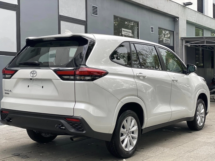 Toyota Innova Cross - Ảnh 4.