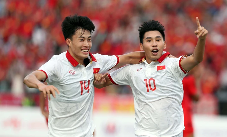 SEA Games 33: Dễ cho U22, khó cho đội tuyển nữ Việt Nam - Ảnh 1. sea games 33 - Ảnh 1.