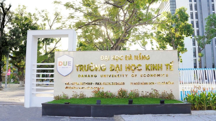 Đại học kinh tế - Ảnh 1.