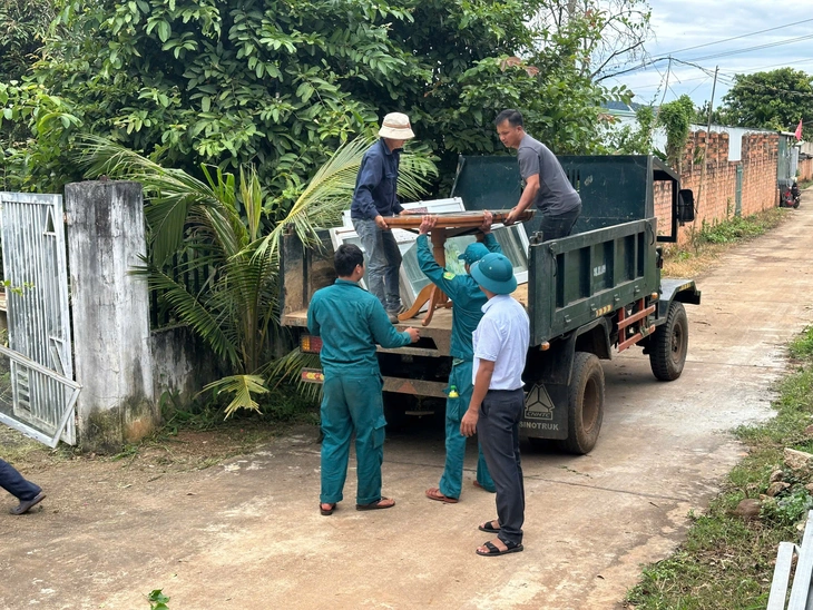 Tính toán dời dân khỏi khu vực sạt lở nghiêm trọng ở Gia Lai - Ảnh 3.