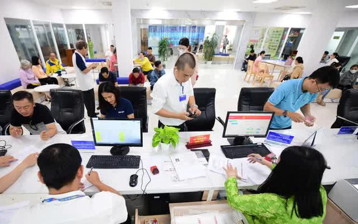 Bộ Nội vụ đề xuất mới về vị trí việc làm cấp xã, giảm hàng chục vị trí lãnh đạo - Ảnh 3.
