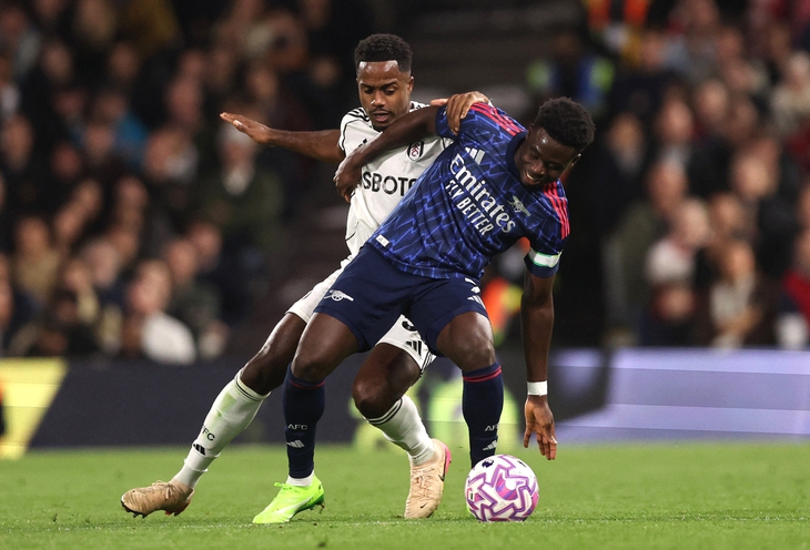 Arsenal coi chừng mắc kẹt trong tham vọng - Ảnh 1. Arsenal - Ảnh 1.