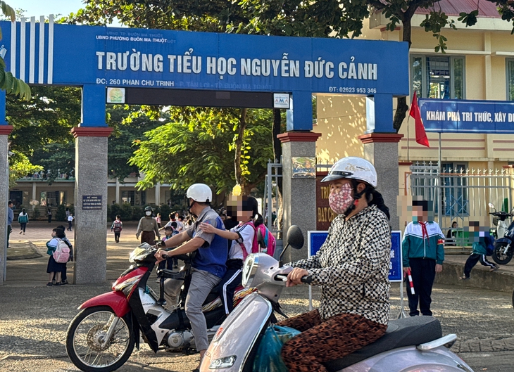 dạy thêm giờ - Ảnh 1.