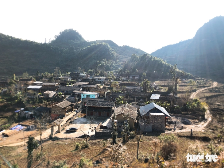 Lô Lô chải - Ảnh 2.