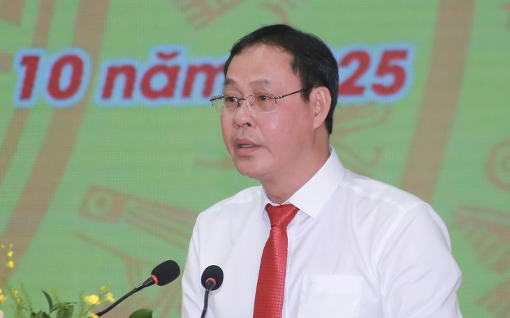 Nữ trưởng ấp ở Củ Chi vận động 140 hộ dân hiến đất làm đường - Ảnh 6.