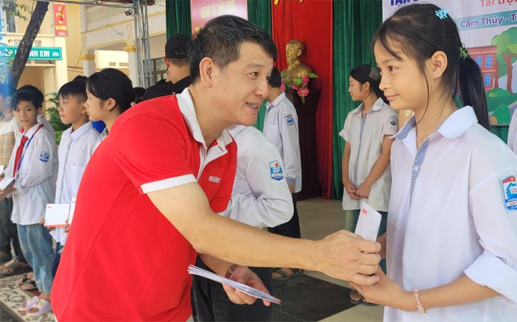 Những khâu đột phá để Thanh Hóa trở thành tỉnh giàu mạnh - Ảnh 5.