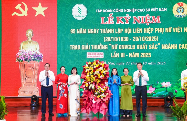 VRG tôn vinh bản lĩnh phụ nữ, khơi dậy sức trẻ tiên phong - Ảnh 2.