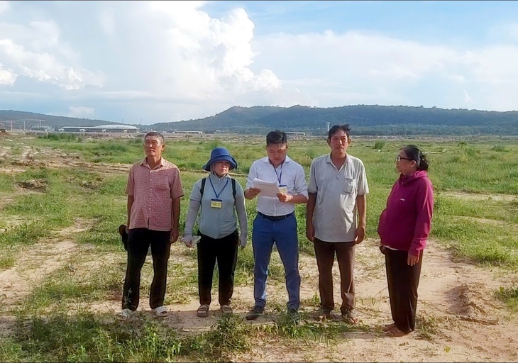 Phú Quốc quyết liệt giải phóng mặt bằng để mở rộng sân bay đón APEC 2027 - Ảnh 1.