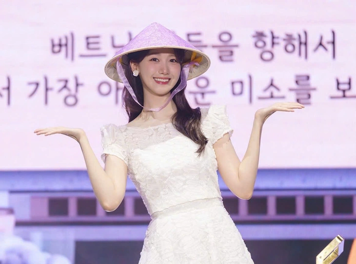 YoonA - Ảnh 5.