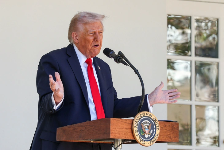 Ông Trump nói Bộ Tư pháp nợ ông 230 triệu USD, hứa quyên góp cho từ thiện nếu nhận được - Ảnh 1.