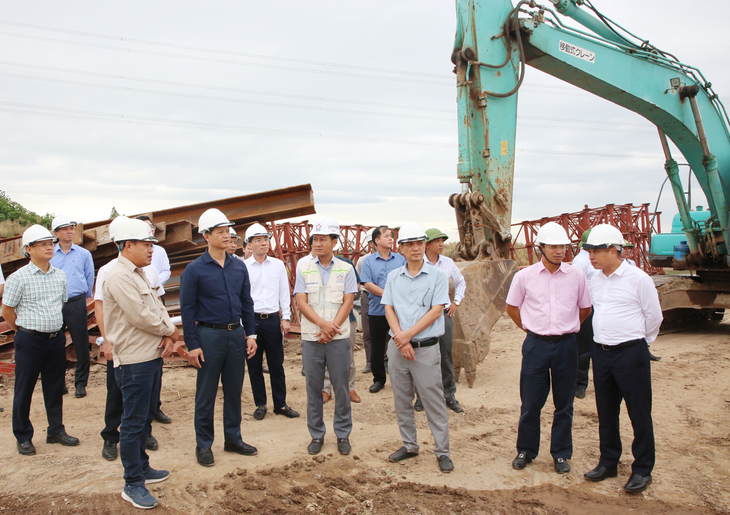 Bắc Ninh 'thúc' tiến độ dự án cầu gần 2.200 tỉ nối với Hải Phòng - Ảnh 1. Bắc Ninh 'thúc' tiến độ dự án cầu gần 2.200 tỉ nối với Hải Phòng - Ảnh 1.