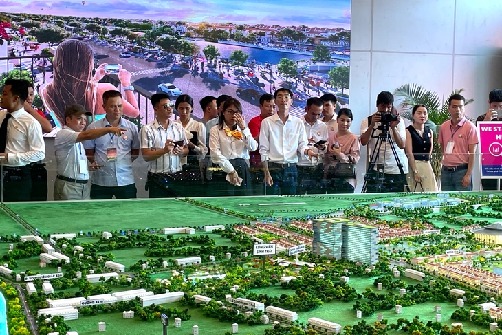 Giao dịch bất động sản phần lớn là mua nhà thứ hai, tìm nơi ‘trú ẩn’ tài sản - Ảnh 2.