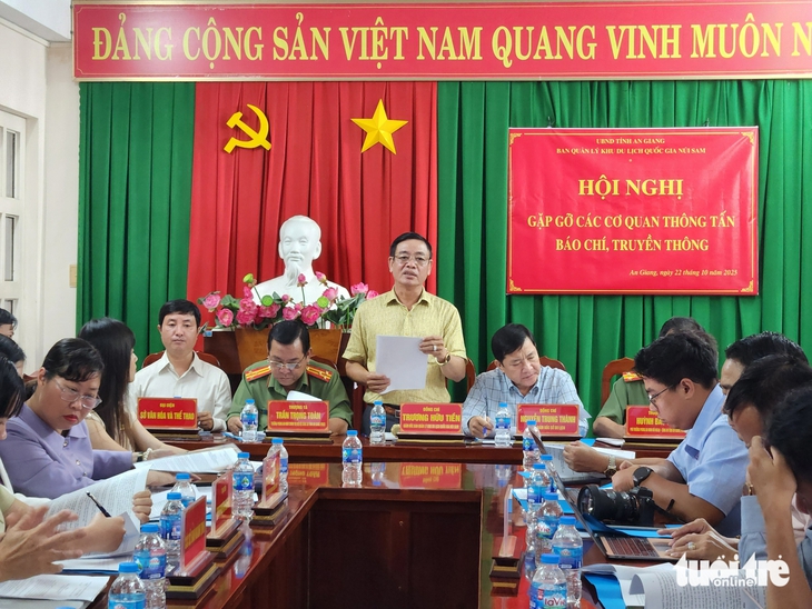 Khu du lịch quốc gia Núi Sam sẽ thu phí tham quan ra sao khi bỏ chốt? - Ảnh 3.