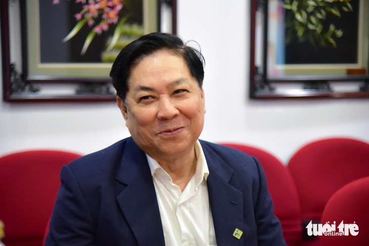 Đại học Văn Hiến trao 1 tỉ đồng cho học bổng Tiếp sức đến trường của báo Tuổi Trẻ - Ảnh 2.