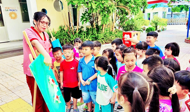 Cô trò trường mầm non ở TP.HCM 13 năm không được hỗ trợ theo chính sách, vì sao? - Ảnh 1.