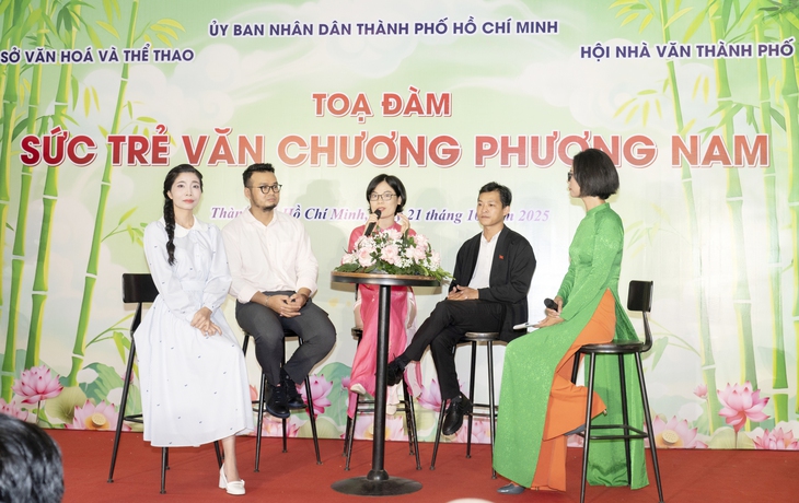 Mảnh đất màu mỡ để nhà văn trẻ phát huy tài năng - Ảnh 1. nhà văn trẻ - Ảnh 1.