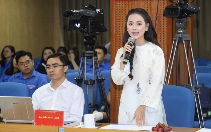 Góp ý văn kiện Đại hội Đảng XIV: Để văn hóa thực sự trở thành nguồn lực - Ảnh 5.