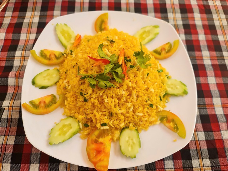 Cơm chiên - Ảnh 1.