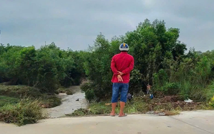 Thời tiết hôm nay 24-10: Nam Bộ tăng mưa, Bắc Bộ lạnh, Trung Bộ còn mưa to - Ảnh 2.