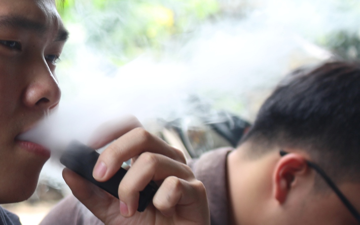 Gần 50% người dân bị phơi nhiễm khói thuốc trong nhà - Ảnh 2.