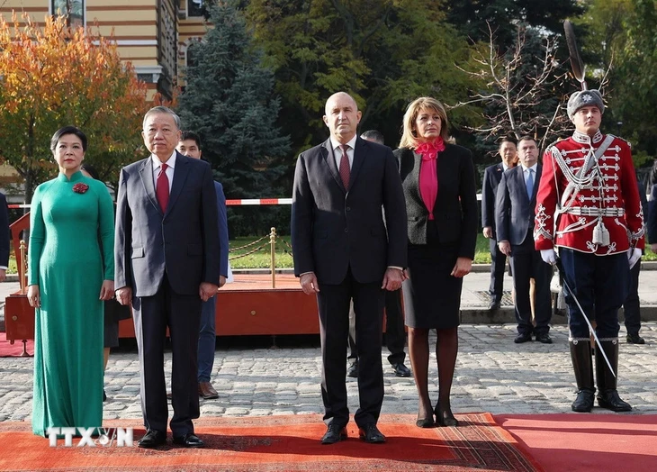 Lễ đón trọng thể Tổng Bí thư Tô Lâm tại Bulgaria - Ảnh 5.