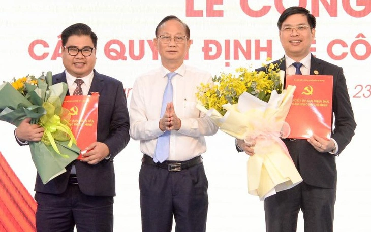 Người gắn bó hơn 30 năm với Trường đại học Luật TP.HCM được tái bổ nhiệm hiệu trưởng trường - Ảnh 2.