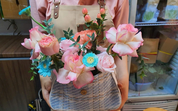 Giữ "tay hòm chìa khóa" nhưng vẫn mong một món quà - Ảnh 3.