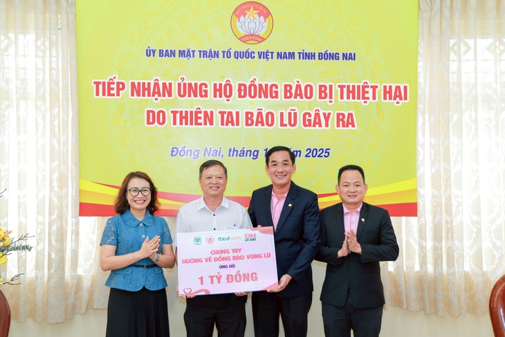 C.P. Việt Nam chung tay hướng về đồng bào vùng lũ - Ảnh 3.