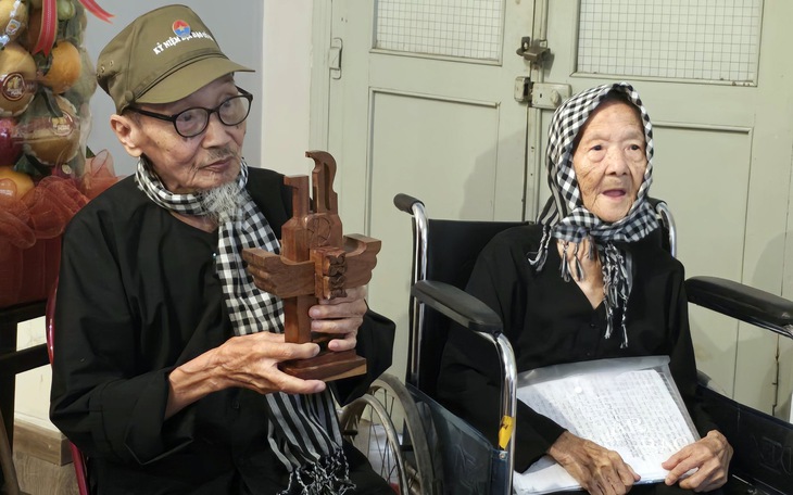 Triệu mũi kim vẽ những bức tranh độc đáo của Thảo Nguyên Phương - Ảnh 7.