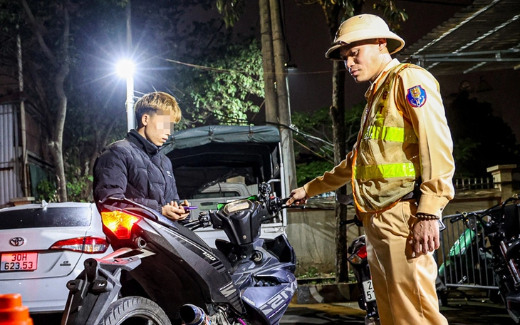 Đã bán xe nhưng chưa sang tên: Chủ cũ cần làm gì để tránh liên lụy 'phạt nguội'? - Ảnh 3.