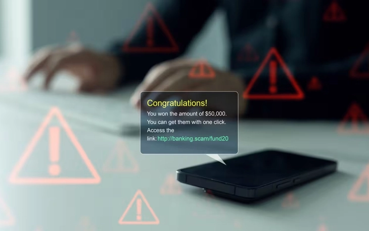 Cựu Thống đốc Ngân hàng Trung ương Phần Lan cũng sập bẫy lừa đảo trực tuyến, mất hơn 1 tỉ đồng - Ảnh 2.