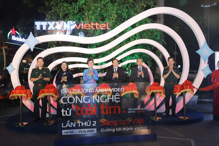‘Công nghệ từ trái tim’ - khi sáng tạo chạm đến cảm xúc con người - Ảnh 2. ‘Công nghệ từ trái tim’ - khi sáng tạo chạm đến cảm xúc con người - Ảnh 2.