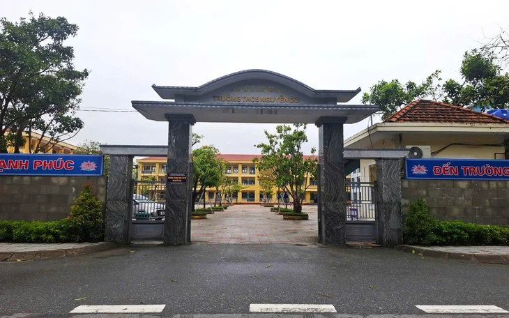 Phụ huynh phản ánh vận động tự nguyện kiểu cào bằng, hiệu trưởng nói gì? - Ảnh 2.